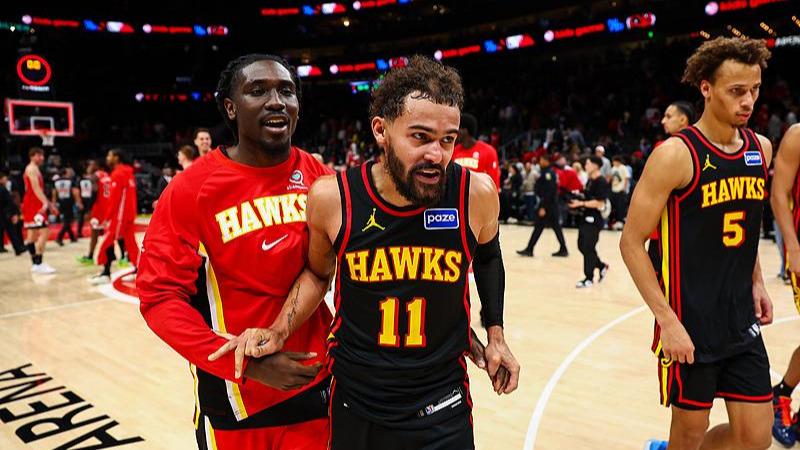 杨百翰大学22分大逆转，状元大热迪班萨轰28+9+6（杨百翰大学逆转22分劣势，状元热门迪班萨砍下28分9篮板6助攻）