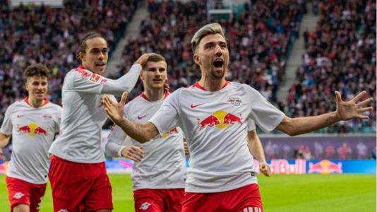 马杜埃凯：阿森纳能够赢得欧冠和英超，我们目前的状态非常好（马杜埃凯：阿森纳有实力问鼎英超与欧冠，球队状态正佳）