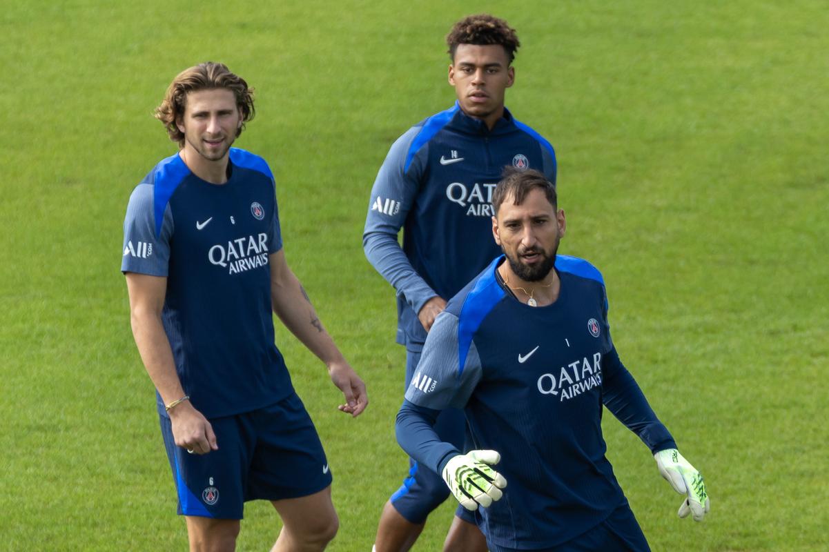 佩莱格里尼：伊斯科缝了七针，大概率将错过塞维利亚德比（佩莱格里尼：伊斯科缝合7针，恐缺席塞维利亚德比）