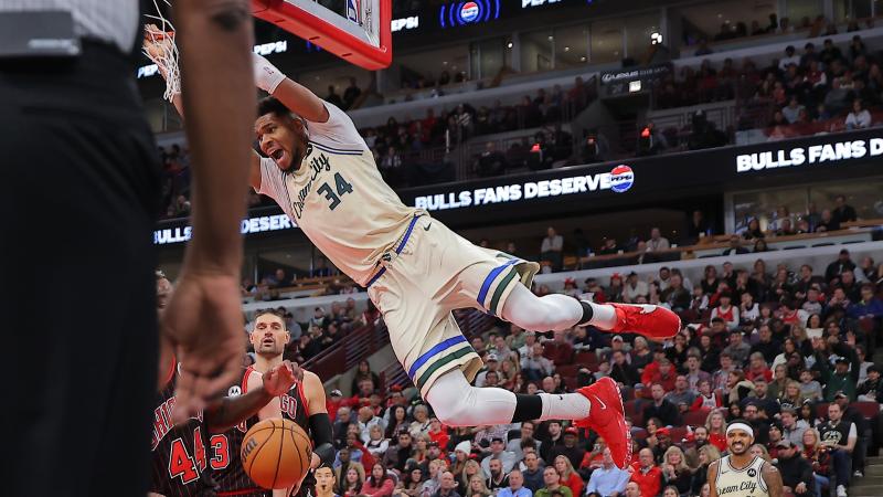 强势反弹！詹姆斯17中12轰下赛季新高29分，外加7板6助（詹姆斯火力全开：17投12中砍赛季新高29分，外加7板6助）