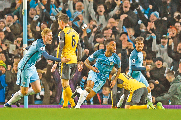 尤文官方：弗朗西斯科-孔塞桑当选队内10月最佳球员（尤文官宣：弗朗西斯科-孔塞桑荣膺球队十月最佳）