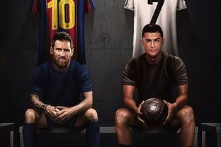 孔蒂：因为伤病我们的中场已经空了，希望坏运气能离我们远去（孔蒂：伤病致中场告急，盼霉运早日远离我们）