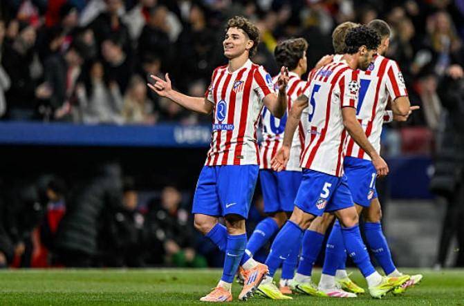 欧冠前瞻：本菲卡出线前景不妙，那不勒斯状态不俗为晋级争三分（欧冠前瞻：本菲卡晋级前景堪忧，那不勒斯状态正佳力拼三分）