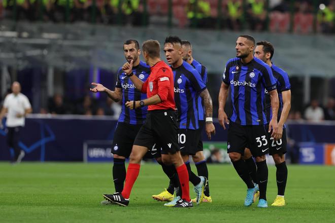 詹姆斯：斯玛特找回自己的节奏对我们来说是个积极的信号（詹姆斯：斯玛特重回状态是对球队的利好信号）