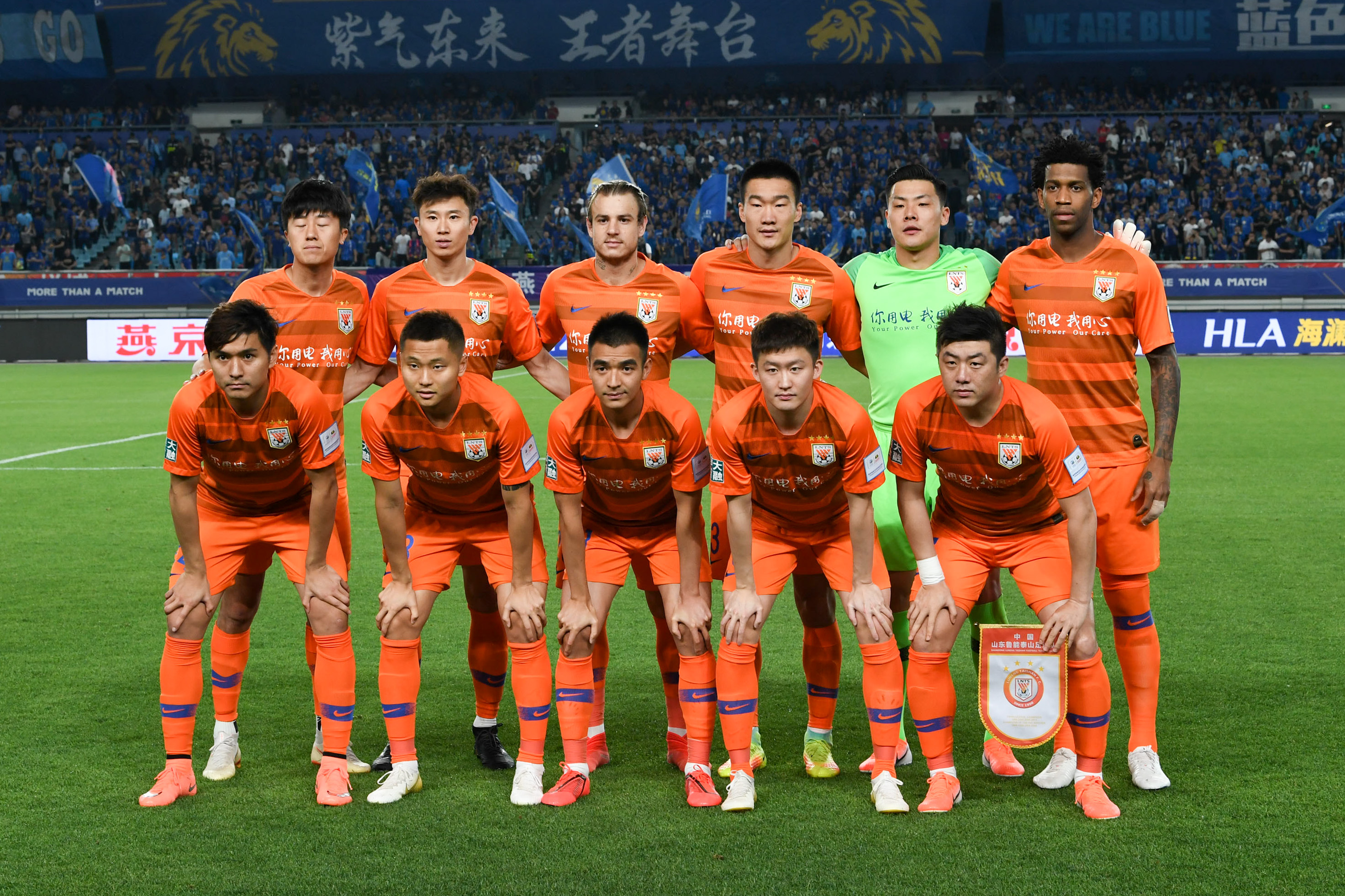 阿莱格里：赢德比是因为门将发挥的运气？门将又不能互换（阿莱格里反驳：德比赢球全凭门将运气？门将又不能互换）