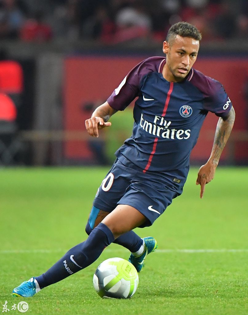 喜讯！32岁的津门虎队长在上港迎来转会加盟亚冠首秀，值得期待（32岁津门虎队长转投上港，亚冠首秀将上演，备受期待）